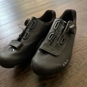 Cycling shoes women’s Fizik Tempo overcurve r5